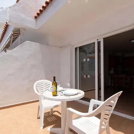 Floritas 25 - One Bed * Arona (Tenerife)