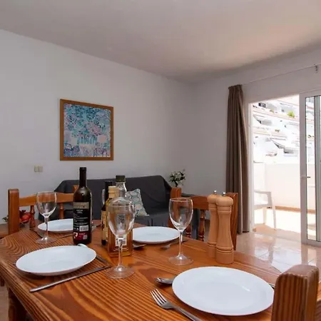 Floritas 25 - One Bed Lägenhet Arona (Tenerife)